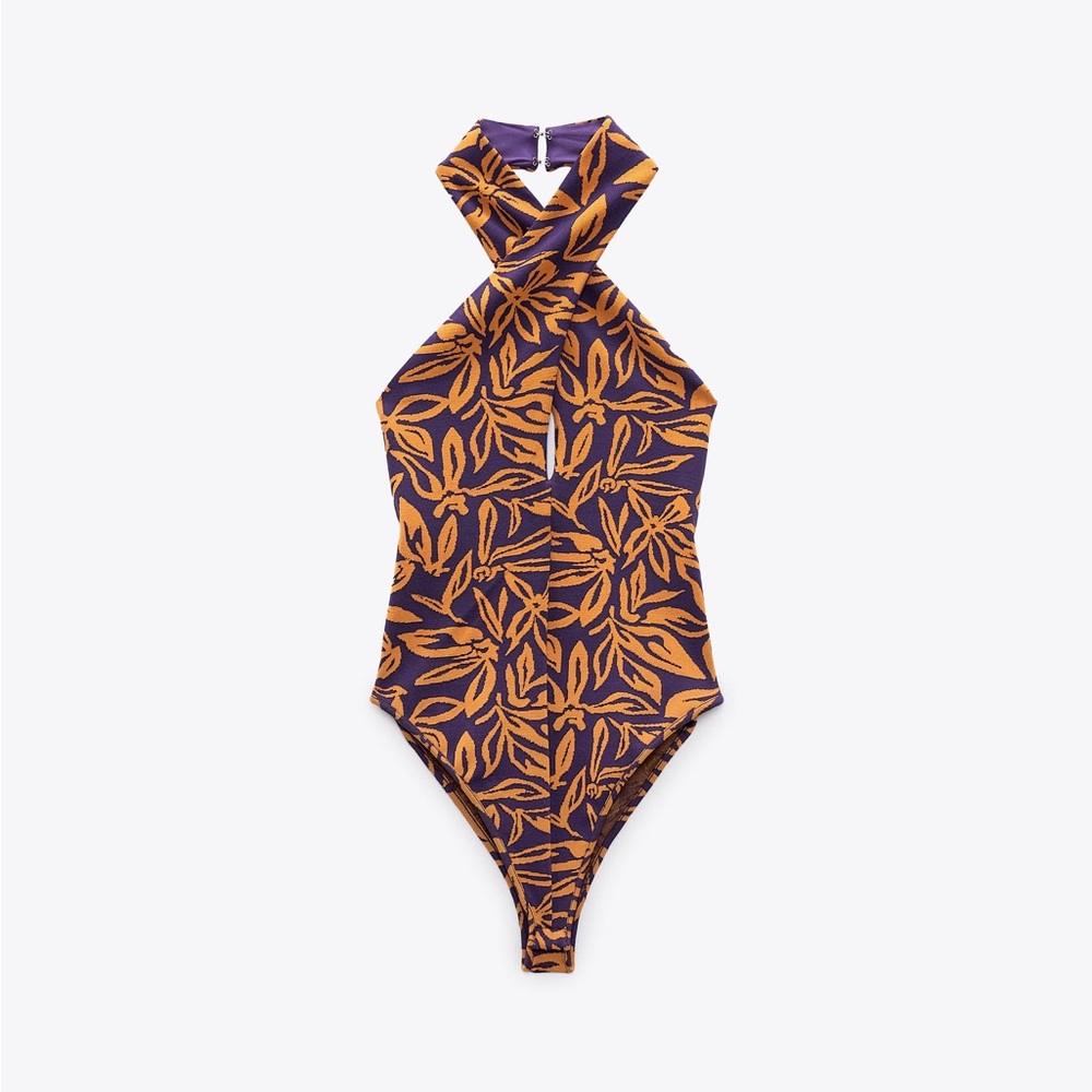 NWT• ZARA• Women’s Twist Halter Neck Bodysuit Size Small